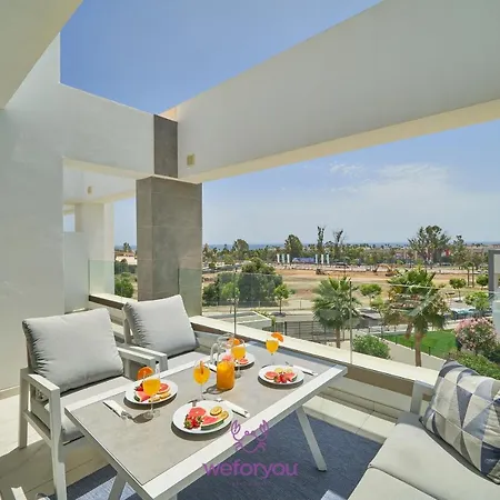 Weforyou Penthouse 2 Bedrooms Miradores Del Sol Apartamento Estepona
