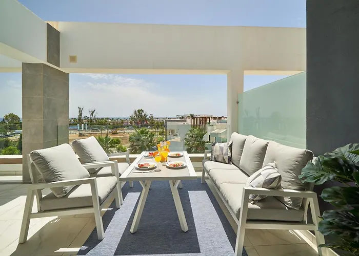 Weforyou Penthouse 2 Bedrooms Miradores Del Sol エステポナ